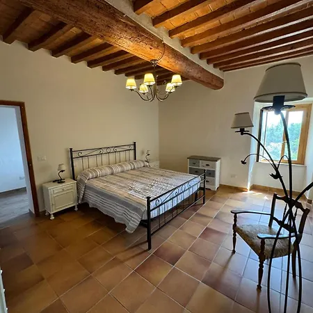 Il Tinaio Di Mary * Cetona